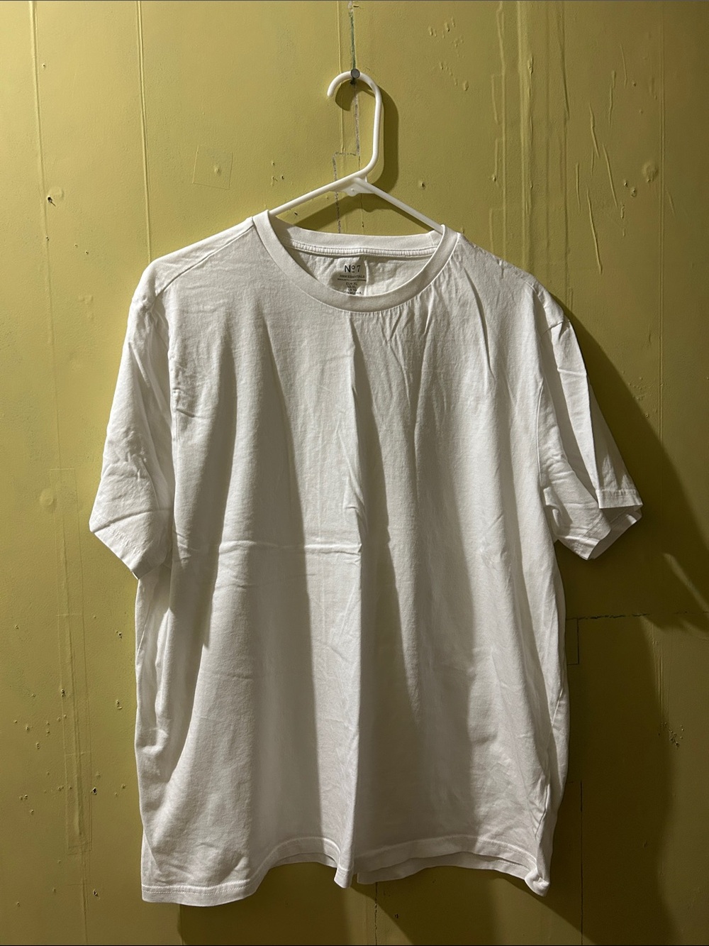 Essentials No 7: THE T-SHIRT